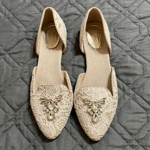 Joyfolie Vivica D’Orsay in Lace SZ 8.5 Women’s Shoes